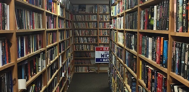 Bookshops are vital to encourage literary - image via Pixabay.