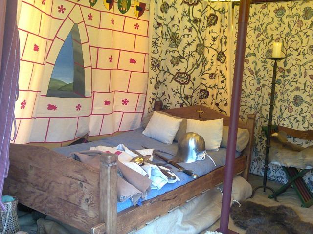 The scribe had good accommodation